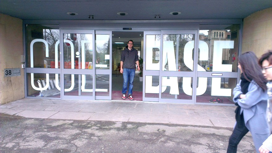 Ben 7 sucks at graphic design